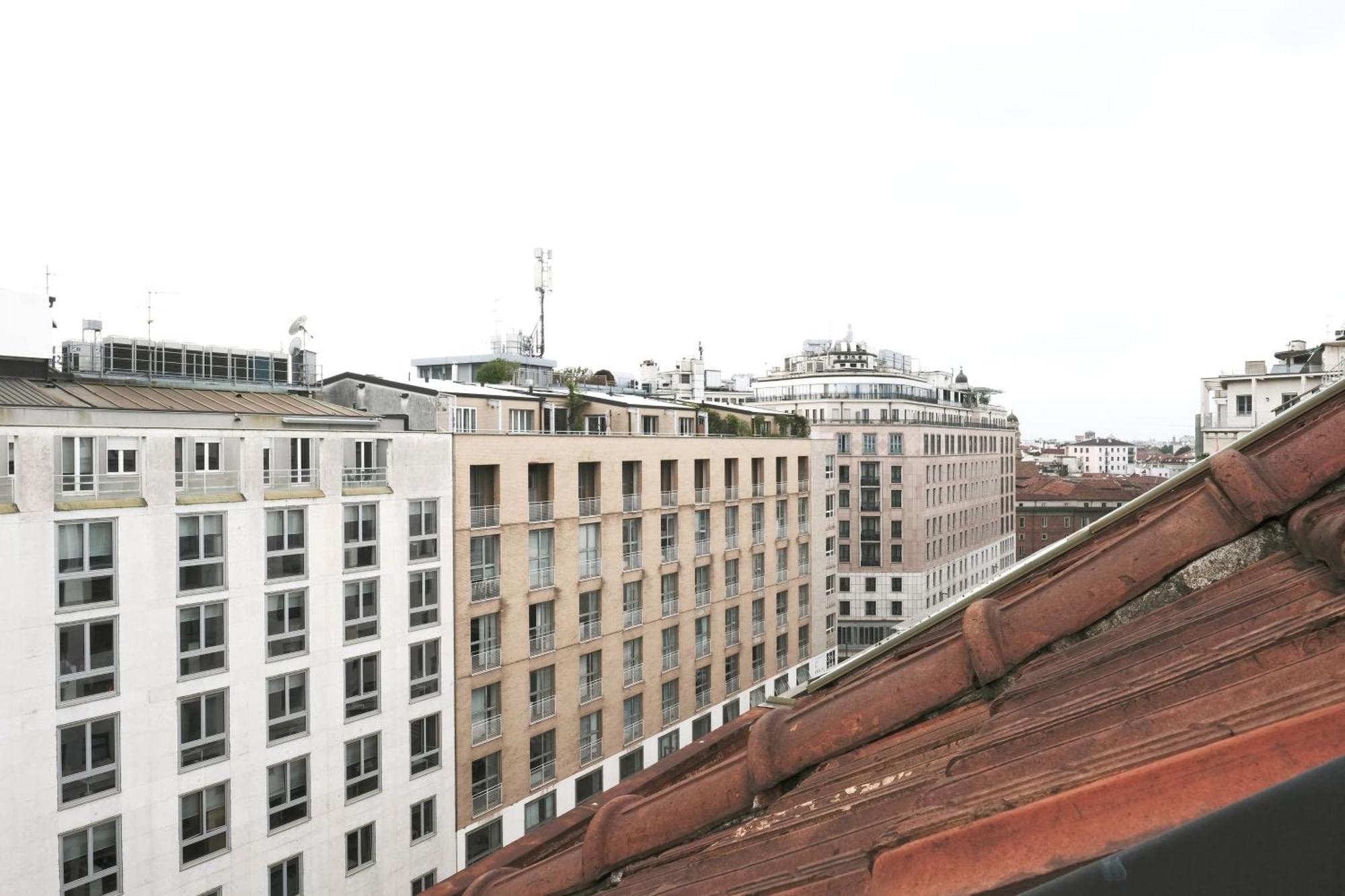 Comecasa 2 Bedrooms Apartment 450Mt From Duomo ミラノ エクステリア 写真