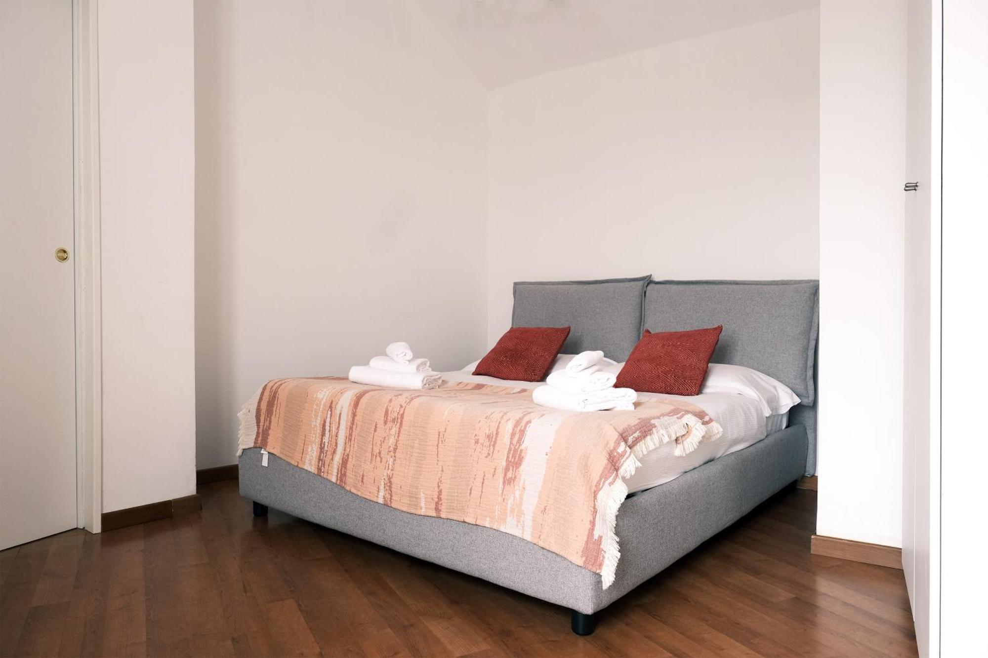 Comecasa 2 Bedrooms Apartment 450Mt From Duomo ミラノ エクステリア 写真